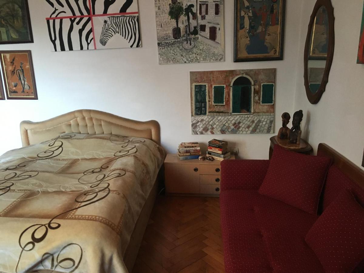 Art House 001 Hotel Kotor Bagian luar foto